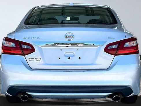Used 2018 Nissan Altima 2.5 SL FWD image 5