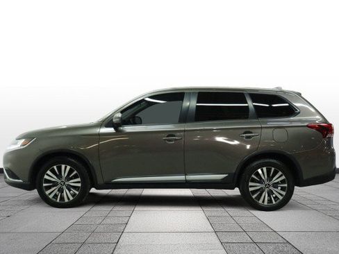 Used 2019 Mitsubishi Outlander SE FWD image 4
