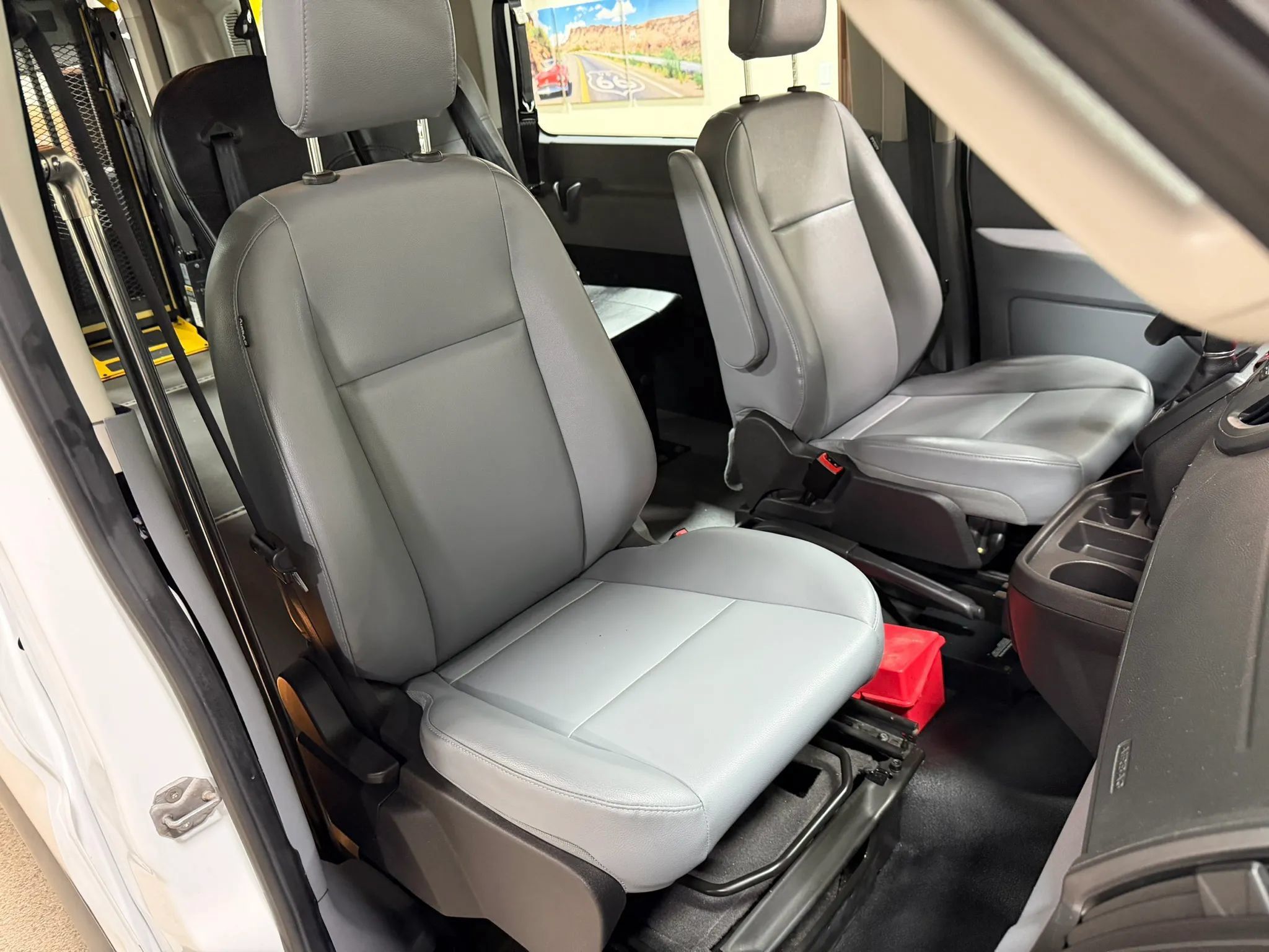 Used 2015 Ford Transit 350 XL RWD image 31