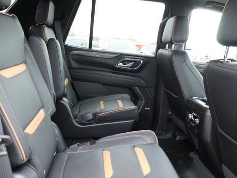 Used 2021 GMC Yukon AT4 AWD/4WD image 15