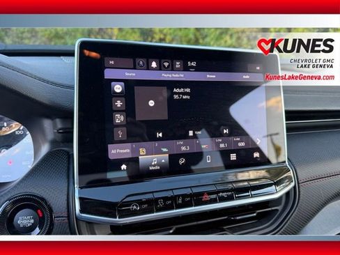 Used 2025 Jeep Compass Trailhawk image 35