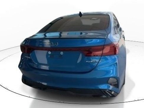 Used 2023 Kia Forte GT-Line w/ GT-Line Technology Package FWD image 8