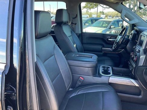 Used 2020 Chevrolet Silverado 2500 LTZ w/ LTZ Plus Package image 30