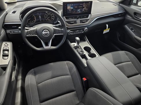 New 2026 Nissan Altima 2.5 SV w/ SV Special Edition Package FWD image 15