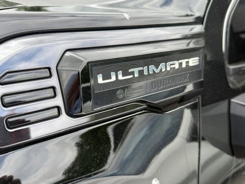 Used 2024 GMC Sierra 2500 Denali Ultimate image 5