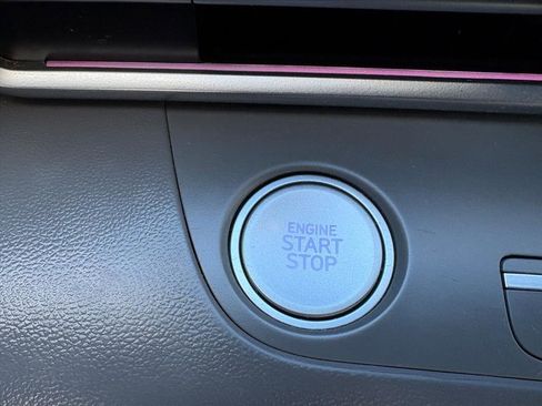 Certified 2024 Hyundai Elantra SEL image 13