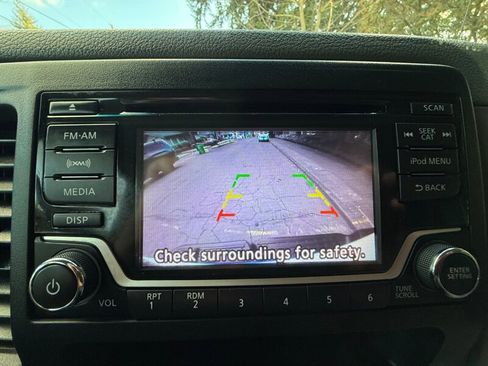 Used 2018 Nissan NV 1500 SV image 21