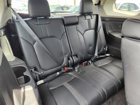 Used 2023 Honda Pilot EX-L image 15