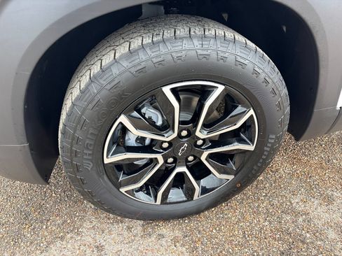 New 2026 Chevrolet TrailBlazer ACTIV w/ Driver Confidence Package FWD image 31