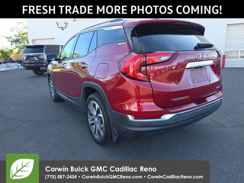 Used 2019 GMC Terrain SLT w/ Preferred Package AWD/4WD image 3