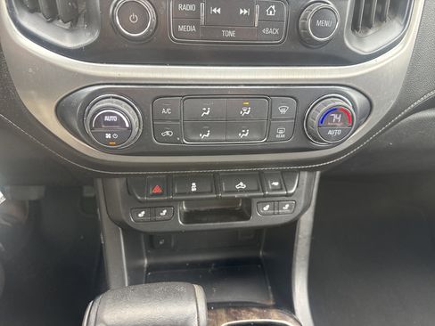 Used 2017 GMC Canyon SLT w/ Trailering Package image 25