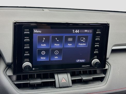 Used 2021 Toyota RAV4 SE w/ Weather & Moonroof Package AWD/4WD image 9