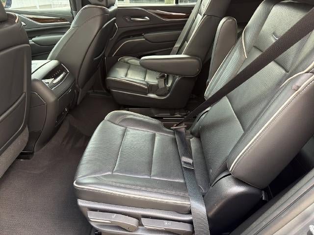 Certified 2022 Cadillac Escalade Premium Luxury AWD/4WD image 22