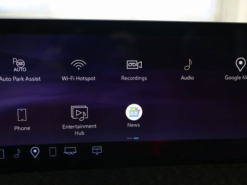 Used 2026 Cadillac Escalade ESV V image 37