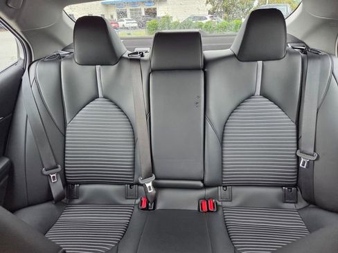 Used 2024 Toyota Camry SE FWD image 20