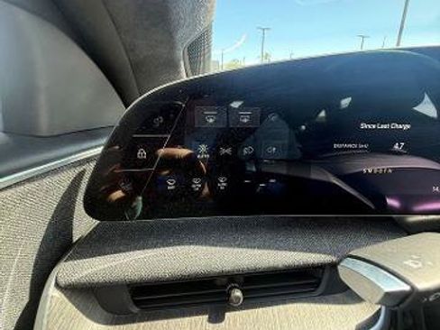 Used 2024 Lucid Air Touring AWD/4WD image 24