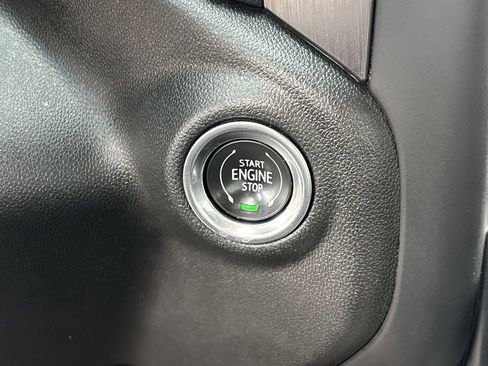 Used 2021 GMC Sierra 3500 AT4 w/ AT4 Preferred Package image 17