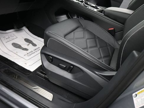 New 2026 Volkswagen Atlas SE image 39