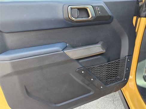 Used 2021 Ford Bronco First Edition image 11