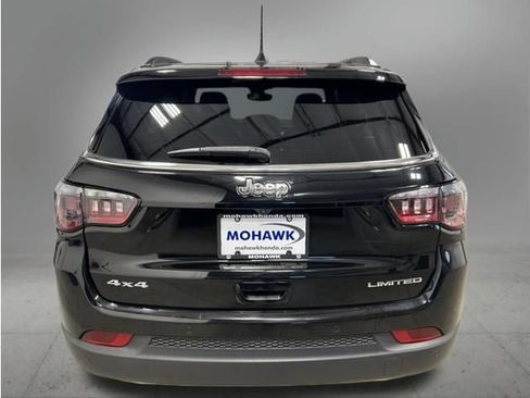 Used 2023 Jeep Compass Limited AWD/4WD image 4