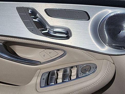 Used 2020 Mercedes-Benz GLC 43 AMG 4MATIC image 27