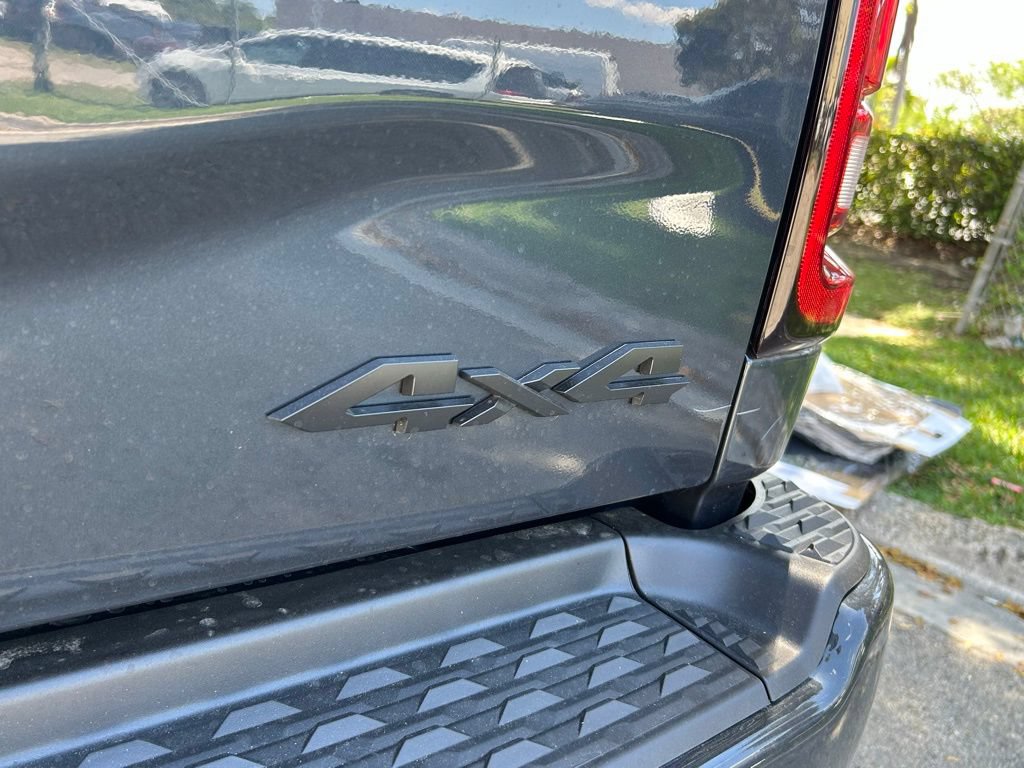 New 2026 RAM 3500 Big Horn AWD/4WD image 30