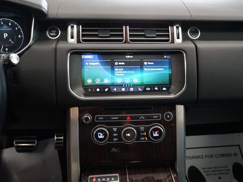 Used 2017 Land Rover Range Rover Supercharged AWD/4WD image 8