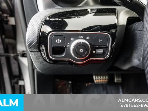 Used 2022 Mercedes-Benz CLA 250 w/ AMG Line image 32