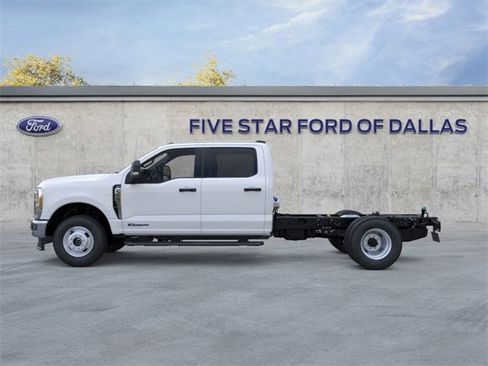 New 2026 Ford F350 XLT w/ XLT Value Package image 3