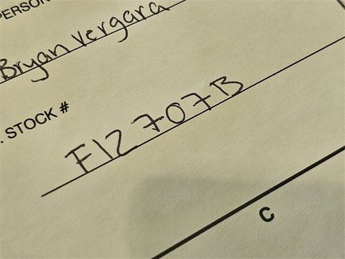 Used 2021 Tesla Model S Plaid image 11