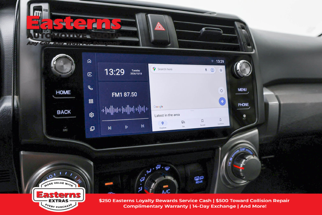 Used 2014 Toyota 4Runner SR5 AWD/4WD image 19