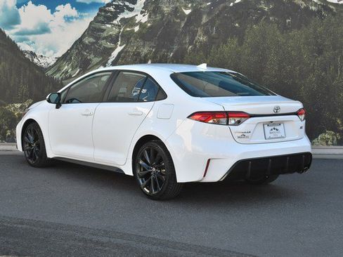 Certified 2023 Toyota Corolla SE image 9