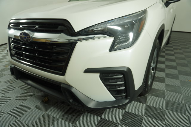 Used 2025 Subaru Ascent Premium AWD/4WD image 11