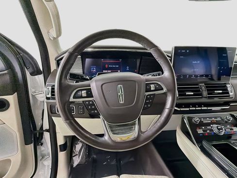 Used 2023 Lincoln Navigator L Black Label AWD/4WD image 11