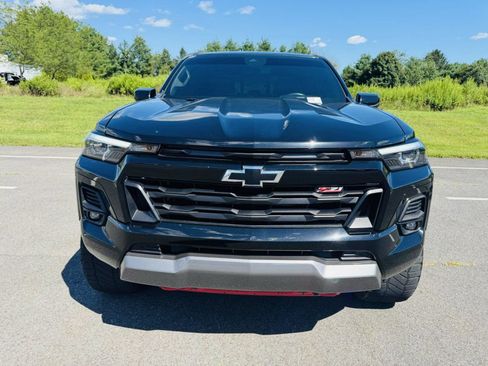 Used 2023 Chevrolet Colorado Z71 image 11