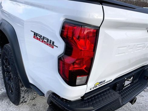Used 2023 Chevrolet Colorado Trail Boss w/ Advanced Trailering Package image 30