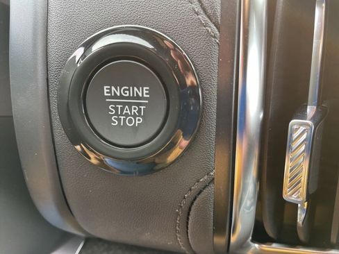 New 2026 Ford Expedition Tremor image 40