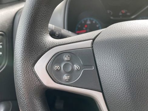 Used 2020 Chevrolet Colorado W/T w/ WT Convenience Package image 19