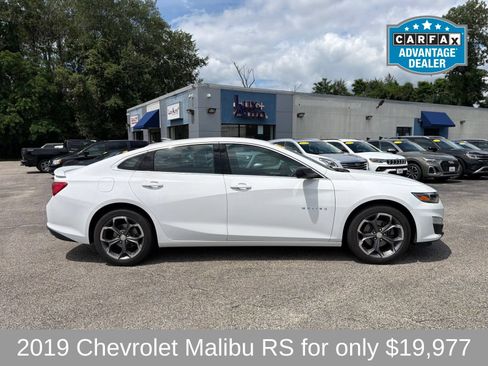 Used 2019 Chevrolet Malibu RS FWD image 2
