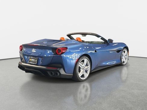 Used 2021 Ferrari Portofino M RWD image 3