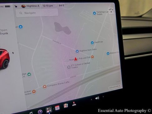 Used 2021 Tesla Model Y Long Range AWD/4WD image 19