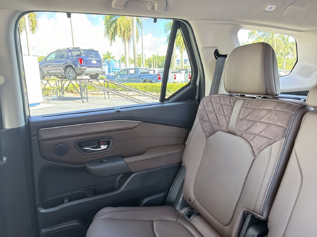 New 2026 Honda Pilot Elite image 13