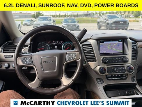 Used 2018 GMC Yukon Denali w/ Denali Ultimate Package AWD/4WD image 26