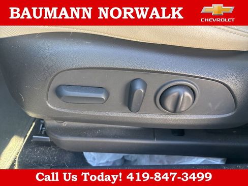 Used 2023 Buick Encore GX Preferred w/ Cold Weather Comfort Package FWD image 17