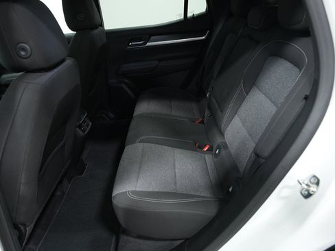 Used 2025 GMC Terrain Elevation image 21