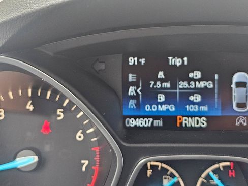 Used 2017 Ford Escape Titanium w/ Equipment Group 301A AWD/4WD image 36