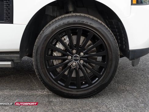 Used 2012 Land Rover Range Rover Supercharged AWD/4WD image 12