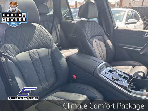 Used 2025 BMW X5 xDrive50e image 12