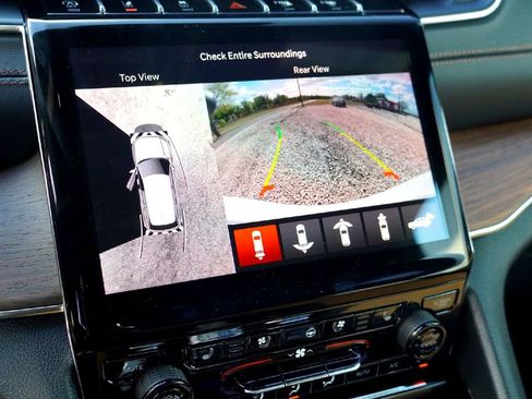 New 2025 Jeep Grand Cherokee L Summit w/ Obsidian Package image 13