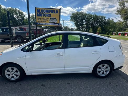 Used 2009 Toyota Prius w/ Pkg 2 FWD image 8